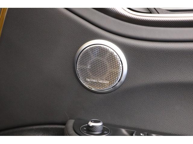 ジュリア ＧＴ　ジュニア　限定９９台　純正１９インチアルミ　アクティブサス　ＬＳＤ　キセノン　サンルーフ　前後シートヒーター　ステアリングヒーター　パドルシフト　ハーマンカードン　純正ＳＤナビ　バックカメラ　ＥＴＣ（15枚目）