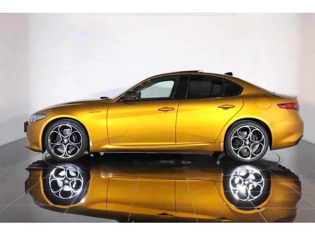 ジュリア ＧＴ　ジュニア　限定９９台　純正１９インチアルミ　アクティブサス　ＬＳＤ　キセノン　サンルーフ　前後シートヒーター　ステアリングヒーター　パドルシフト　ハーマンカードン　純正ＳＤナビ　バックカメラ　ＥＴＣ（25枚目）