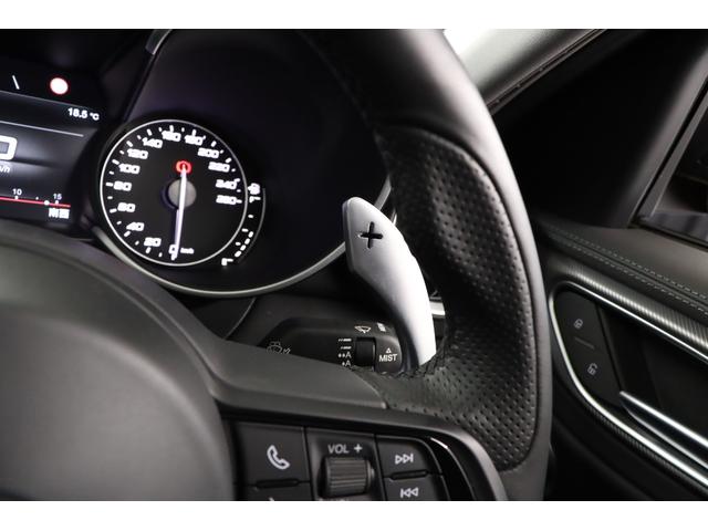 ジュリア ＧＴ　ジュニア　限定９９台　純正１９インチアルミ　アクティブサス　ＬＳＤ　キセノン　サンルーフ　前後シートヒーター　ステアリングヒーター　パドルシフト　ハーマンカードン　純正ＳＤナビ　バックカメラ　ＥＴＣ（41枚目）