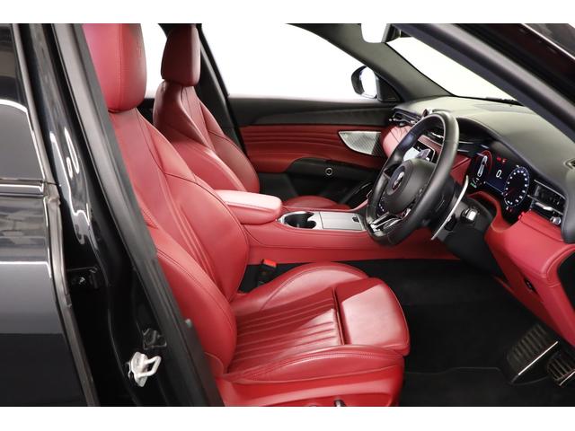 グレカーレ モデナ 1オーナー 純正21インチクリオスタッガードホイール レッドブレーキキャリパー ロッソスクーロインテリア エアサスペンション(8枚目)