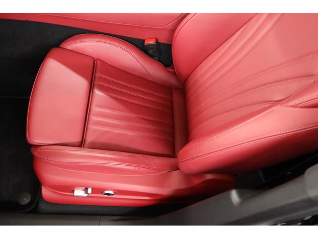 グレカーレ モデナ 1オーナー 純正21インチクリオスタッガードホイール レッドブレーキキャリパー ロッソスクーロインテリア エアサスペンション(15枚目)