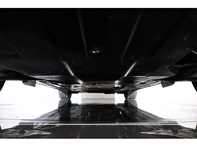 Ｖクラス Ｖ２２０ｄエクスクルーシブロングプラチナスイート　１オーナー　現　行　型　パノラマルーフ　　エクスクルーシブグリル　アルミトリム　ステアリングヒーター　２列目エクスクルーシブシート　リアテーブル　フットレスト　ＭＩＣＲＯＣＵＴルーフライナー（54枚目）