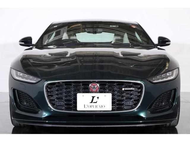 Ｆタイプ Ｒ－ダイナミック　クーペ　２０２１年モデル　固定ガラスルーフ　ブリティッシュレーシンググリーン　ホワイトレザー　メリディアンサウンド　スイッチャブルアクティブエキゾースト　パワーテールゲート（31枚目）