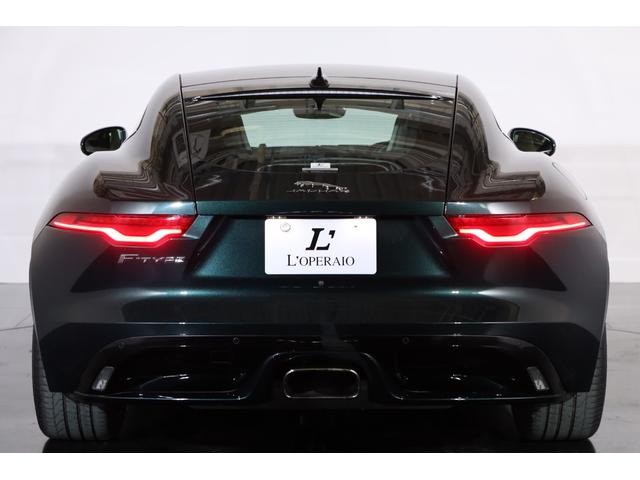 Ｆタイプ Ｒ－ダイナミック　クーペ　２０２１年モデル　固定ガラスルーフ　ブリティッシュレーシンググリーン　ホワイトレザー　メリディアンサウンド　スイッチャブルアクティブエキゾースト　パワーテールゲート（34枚目）