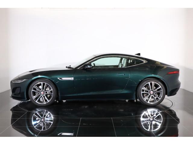 Ｆタイプ Ｒ－ダイナミック　クーペ　２０２１年モデル　固定ガラスルーフ　ブリティッシュレーシンググリーン　ホワイトレザー　メリディアンサウンド　スイッチャブルアクティブエキゾースト　パワーテールゲート（41枚目）