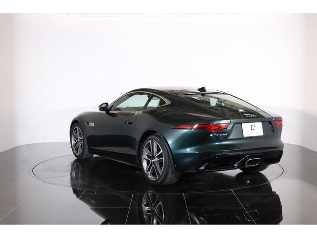 Ｆタイプ Ｒ－ダイナミック　クーペ　２０２１年モデル　固定ガラスルーフ　ブリティッシュレーシンググリーン　ホワイトレザー　メリディアンサウンド　スイッチャブルアクティブエキゾースト　パワーテールゲート（42枚目）