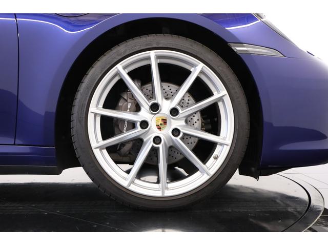 911 911カレラ 車検R9年11月迄 スポーツクロノ 純正20/21インチアルミ PASM メモリーパワーシート クレストエンボスヘッドレスト シートヒーター GTスポーツステアリング ボーズ PCMナビ 全周囲カメラ(5枚目)
