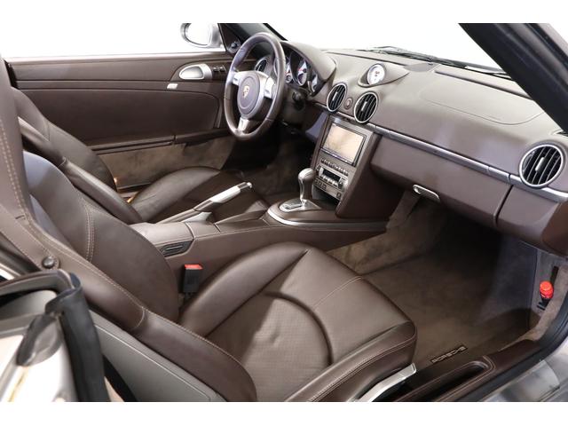 ボクスター ボクスターS 左H 1オーナー OPカラー スポクロ スポステ シートH レザーインテリア ビルシュタインダンパー アイバッハダウンサス 2024年製タイヤ 整備記録簿H21〜27.29.31.R3.5.7(8枚目)