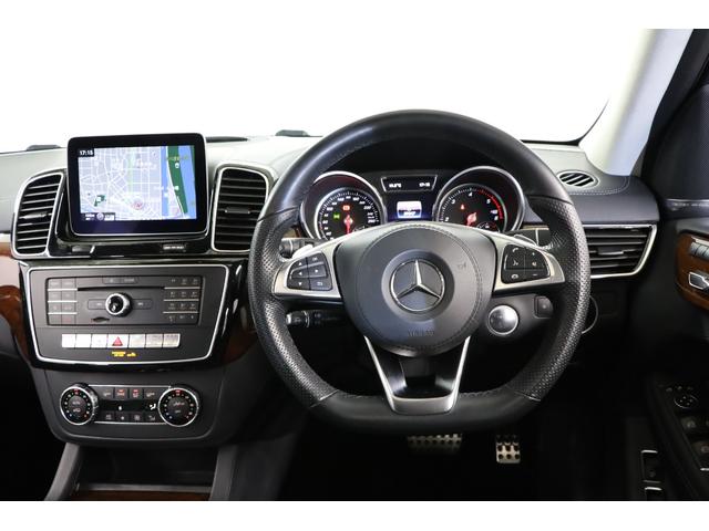 ＧＬＳ ＧＬＳ３５０ｄ　４マチックスポーツ　有償色ダイヤモンドホワイト　社外パナメリカーナグリル（純正グリル有）　ルーフレール／サイドウインドトリム　一　部　マットブラックラッピング　２１インチＡＷ　パノラマルーフ（13枚目）