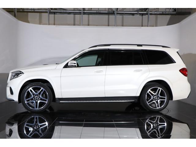 ＧＬＳ ＧＬＳ３５０ｄ　４マチックスポーツ　有償色ダイヤモンドホワイト　社外パナメリカーナグリル（純正グリル有）　ルーフレール／サイドウインドトリム　一　部　マットブラックラッピング　２１インチＡＷ　パノラマルーフ（31枚目）