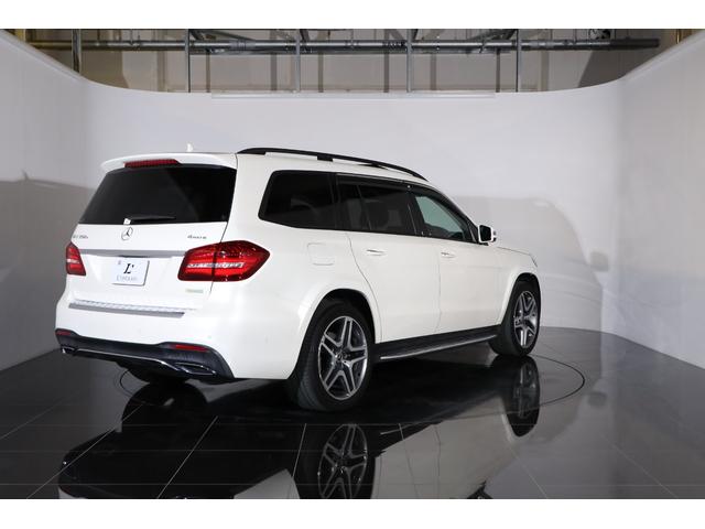ＧＬＳ ＧＬＳ３５０ｄ　４マチックスポーツ　有償色ダイヤモンドホワイト　社外パナメリカーナグリル（純正グリル有）　ルーフレール／サイドウインドトリム　一　部　マットブラックラッピング　２１インチＡＷ　パノラマルーフ（39枚目）