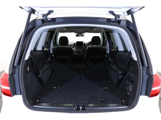 ＧＬＳ ＧＬＳ３５０ｄ　４マチックスポーツ　有償色ダイヤモンドホワイト　社外パナメリカーナグリル（純正グリル有）　ルーフレール／サイドウインドトリム　一　部　マットブラックラッピング　２１インチＡＷ　パノラマルーフ（43枚目）