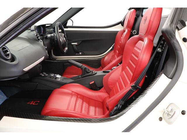 ４Ｃスパイダー ベースグレード　スポーツＰＫＧ　スポーツエキゾーストシステム　スポーツサスペンション　１８／１９インチ５ホールガンメタリックホイール　レザーＰＫＧ（33枚目）