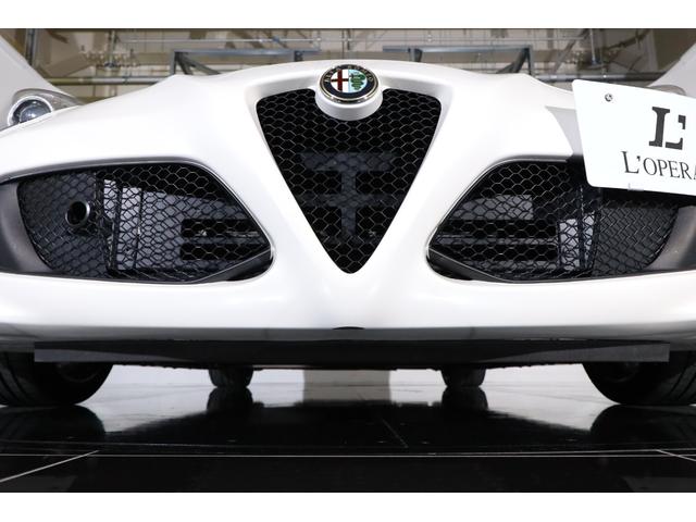 ４Ｃスパイダー ベースグレード　スポーツＰＫＧ　スポーツエキゾーストシステム　スポーツサスペンション　１８／１９インチ５ホールガンメタリックホイール　レザーＰＫＧ（42枚目）