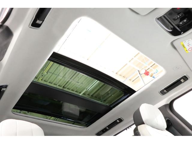 レンジローバースポーツ ローンチエディション　１オーナー　純正２３インチアルミ　電動パノラマルーフ　ブラックエクステリアパック　デジタルＬＥＤライト　マッサージ機能　ベンチレーター　クーラーボックス　メリディアン　純正ＳＤナビ　全周囲カメラ（3枚目）