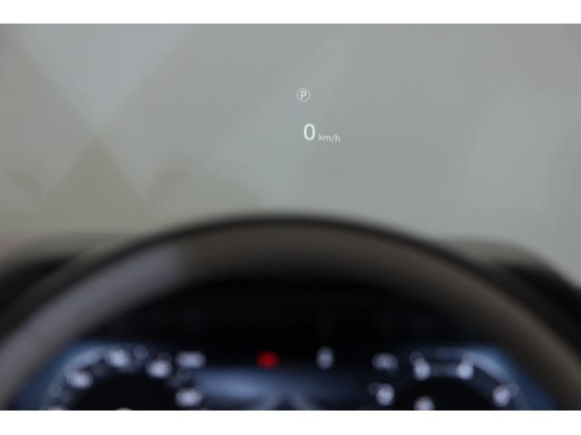 レンジローバースポーツ ローンチエディション　１オーナー　純正２３インチアルミ　電動パノラマルーフ　ブラックエクステリアパック　デジタルＬＥＤライト　マッサージ機能　ベンチレーター　クーラーボックス　メリディアン　純正ＳＤナビ　全周囲カメラ（7枚目）