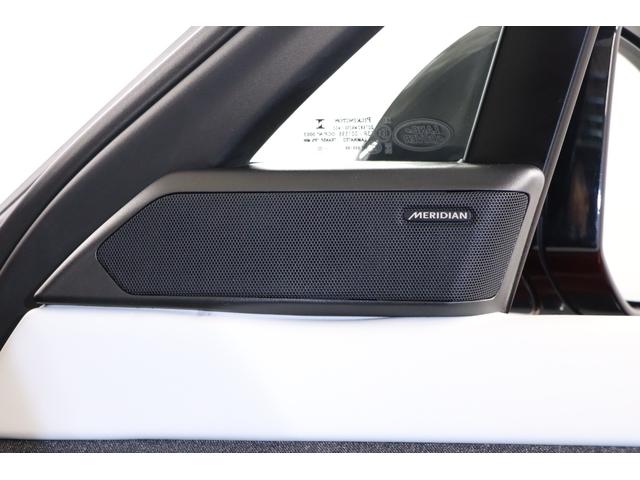レンジローバースポーツ ローンチエディション　１オーナー　純正２３インチアルミ　電動パノラマルーフ　ブラックエクステリアパック　デジタルＬＥＤライト　マッサージ機能　ベンチレーター　クーラーボックス　メリディアン　純正ＳＤナビ　全周囲カメラ（8枚目）