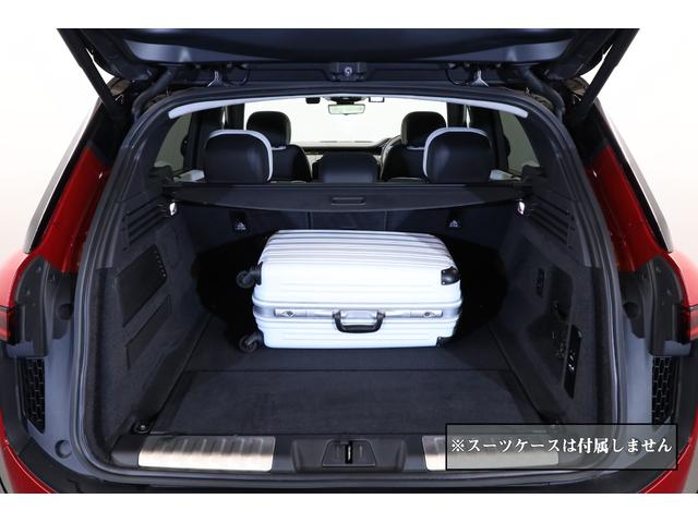 レンジローバースポーツ ローンチエディション　１オーナー　純正２３インチアルミ　電動パノラマルーフ　ブラックエクステリアパック　デジタルＬＥＤライト　マッサージ機能　ベンチレーター　クーラーボックス　メリディアン　純正ＳＤナビ　全周囲カメラ（32枚目）