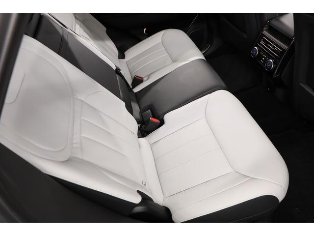 レンジローバースポーツ ローンチエディション　１オーナー　純正２３インチアルミ　電動パノラマルーフ　ブラックエクステリアパック　デジタルＬＥＤライト　マッサージ機能　ベンチレーター　クーラーボックス　メリディアン　純正ＳＤナビ　全周囲カメラ（38枚目）