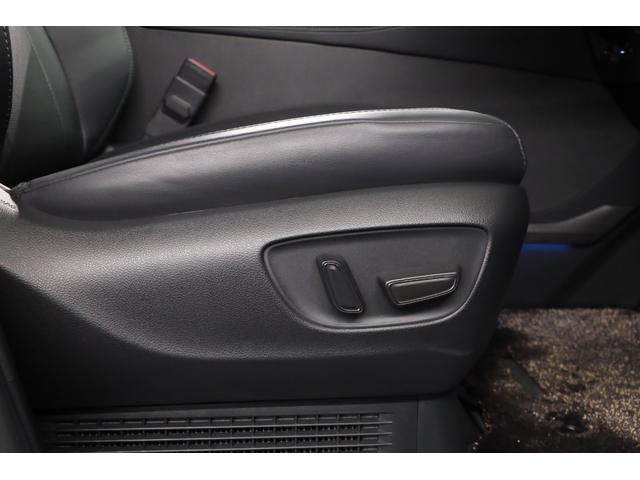 アルファードハイブリッド エグゼクティブラウンジ　純正１９インチアルミ　ムーンルーフ　電動サイドステップ　マッサージ機能　ベンチレーター　シートヒーター　パドルシフト　ＬＥＤヘッドライト　リアエンタメ　ＪＢＬ　純正ＳＤナビ　全周囲カメラ　ＥＴＣ（17枚目）