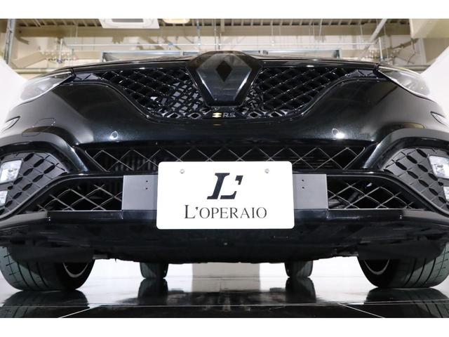 メガーヌ Ｒ．Ｓ．ウルティム　６ＭＴ　１オーナー　最終モデル　世界限定１９７６台　専用１９インチアルミ　ＬＳＤ　純正レカロシート　ＢＯＳＥサウンド　（新車保証継承令和９年５月）（53枚目）