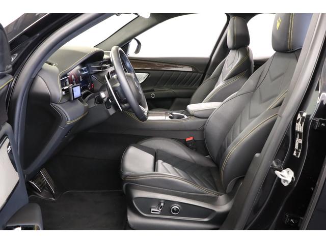 グレカーレ トロフェオ　１オーナー　左Ｈ　純正２１インチアルミ　イエローキャリパー　ＬＥＤヘッドライト　パノラマルーフ　ベンチレーター　前後シートヒーター　パドルシフト　ソナスファベール　純正ＳＤナビ　全周囲カメラ　地デジ（7枚目）