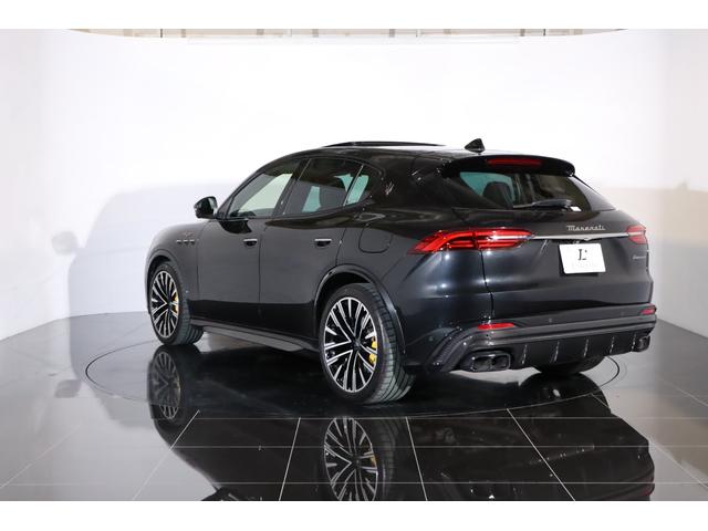 グレカーレ トロフェオ　１オーナー　左Ｈ　純正２１インチアルミ　イエローキャリパー　ＬＥＤヘッドライト　パノラマルーフ　ベンチレーター　前後シートヒーター　パドルシフト　ソナスファベール　純正ＳＤナビ　全周囲カメラ　地デジ（35枚目）