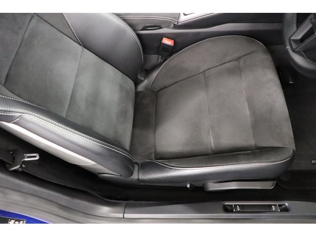 ７１８ケイマン ７１８ケイマンＧＴ４　クロノＰＫＧ　ＰＤＬＳ＋ＬＥＤ　シートヒーター　ＰＡＳＭスポーツシャシー　レッドキャリパー　　ティンテッドテール　スポ―ツシートプラス　ＰＯＲＳＣＨＥロゴセンターコンソールリッド（23枚目）