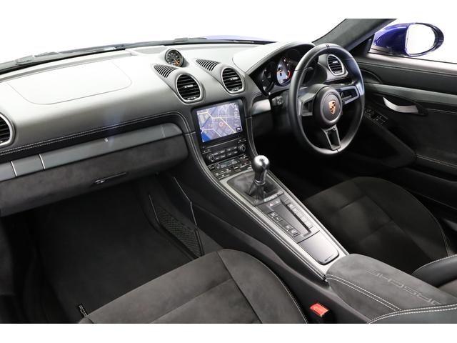 ７１８ケイマン ７１８ケイマンＧＴ４　クロノＰＫＧ　ＰＤＬＳ＋ＬＥＤ　シートヒーター　ＰＡＳＭスポーツシャシー　レッドキャリパー　　ティンテッドテール　スポ―ツシートプラス　ＰＯＲＳＣＨＥロゴセンターコンソールリッド（25枚目）