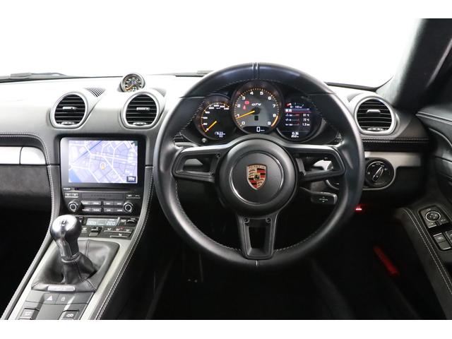 ７１８ケイマン ７１８ケイマンＧＴ４　クロノＰＫＧ　ＰＤＬＳ＋ＬＥＤ　シートヒーター　ＰＡＳＭスポーツシャシー　レッドキャリパー　　ティンテッドテール　スポ―ツシートプラス　ＰＯＲＳＣＨＥロゴセンターコンソールリッド（29枚目）