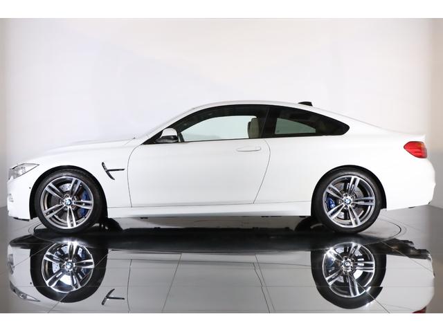 M4 M4クーペ M DCT 1オーナー Individualフルレザーメリノ パーキングサポート 19インチMライト鍛造ホイール アダプティブMサス カーボンルーフ パドルシフト 純正HDDナビ 全周囲カメラ 地デジ(29枚目)