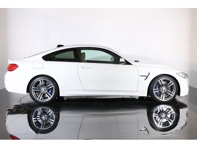 M4 M4クーペ M DCT 1オーナー Individualフルレザーメリノ パーキングサポート 19インチMライト鍛造ホイール アダプティブMサス カーボンルーフ パドルシフト 純正HDDナビ 全周囲カメラ 地デジ(38枚目)