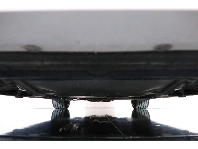 M4 M4クーペ M DCT 1オーナー Individualフルレザーメリノ パーキングサポート 19インチMライト鍛造ホイール アダプティブMサス カーボンルーフ パドルシフト 純正HDDナビ 全周囲カメラ 地デジ(41枚目)