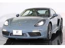 また、20インチ911ターボ ホイール、パワステプラス、電動可倒式ドアミラーなど人気のオプションも装備しております。是非この機会にご検討くださいませ。