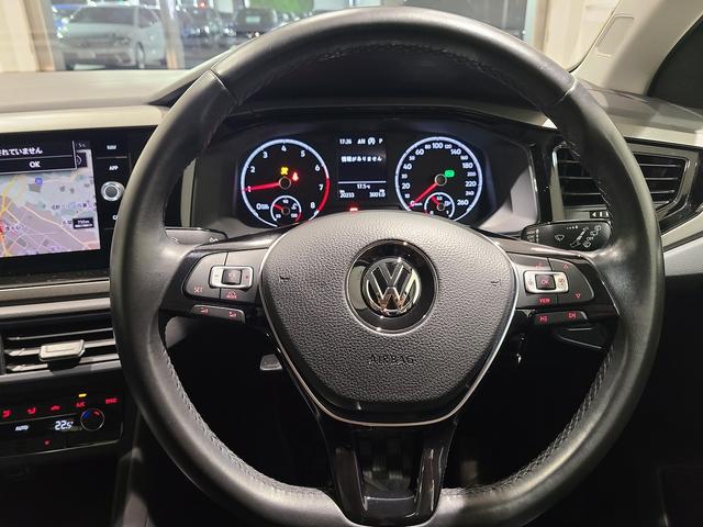 ポロ TSIコンフォートライン 認定中古車 純正ナビゲーション バックカメラ フルセグTV アップコネクト パークアシスト 障害物センサー ブラインドスポットディクション CD/DVDプレイヤー 純正アルミホイール ETC ACC(4枚目)