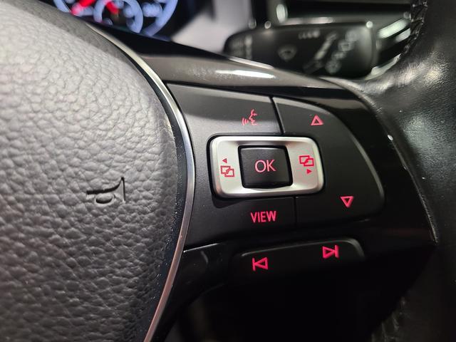 ポロ TSIコンフォートライン 認定中古車 純正ナビゲーション バックカメラ フルセグTV アップコネクト パークアシスト 障害物センサー ブラインドスポットディクション CD/DVDプレイヤー 純正アルミホイール ETC ACC(6枚目)