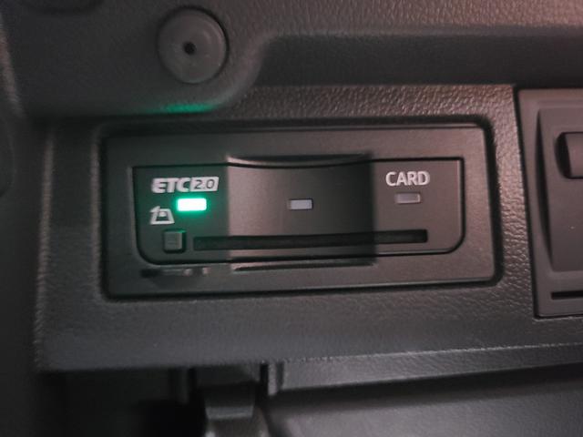 ポロ TSIコンフォートライン 認定中古車 純正ナビゲーション バックカメラ フルセグTV アップコネクト パークアシスト 障害物センサー ブラインドスポットディクション CD/DVDプレイヤー 純正アルミホイール ETC ACC(19枚目)