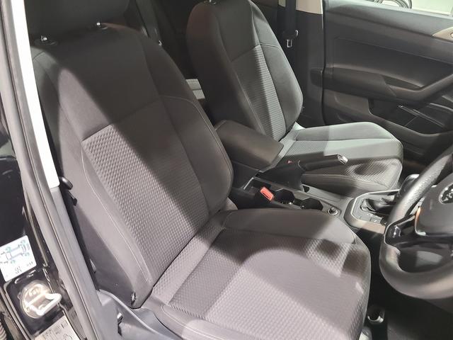 ポロ TSIコンフォートライン 認定中古車 純正ナビゲーション バックカメラ フルセグTV アップコネクト パークアシスト 障害物センサー ブラインドスポットディクション CD/DVDプレイヤー 純正アルミホイール ETC ACC(21枚目)