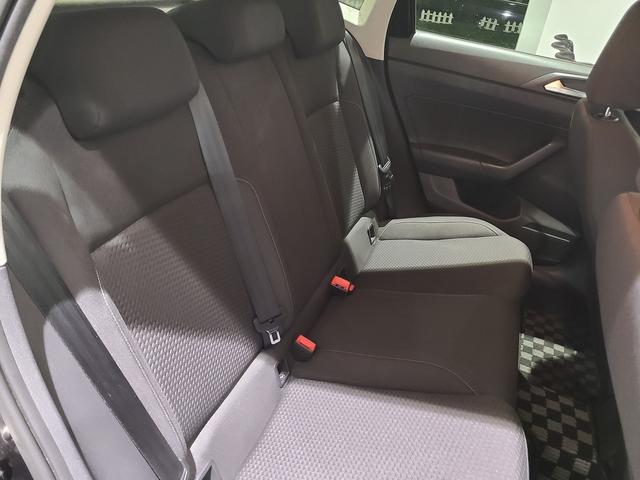 ポロ TSIコンフォートライン 認定中古車 純正ナビゲーション バックカメラ フルセグTV アップコネクト パークアシスト 障害物センサー ブラインドスポットディクション CD/DVDプレイヤー 純正アルミホイール ETC ACC(22枚目)