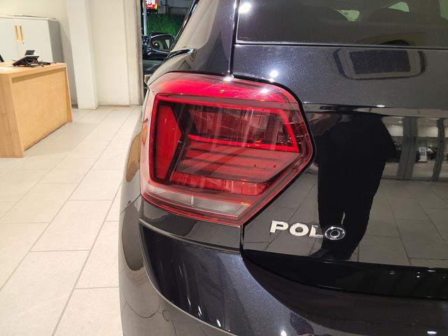 ポロ TSIコンフォートライン 認定中古車 純正ナビゲーション バックカメラ フルセグTV アップコネクト パークアシスト 障害物センサー ブラインドスポットディクション CD/DVDプレイヤー 純正アルミホイール ETC ACC(35枚目)