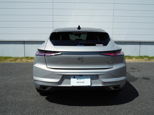 ＤＳ４ リヴォリ　ブルーＨＤｉ　ワンオーナー車　認定中古車保証　純正ナビ　ＥＴＣ　３６０°カメラ（3枚目）
