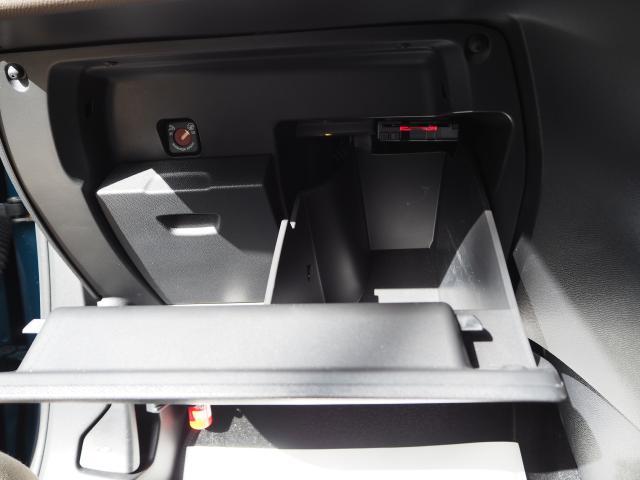 DS3クロスバック グランシック ワンオーナー 認定中古車保証 レザーシート ETC アクティブセーフティブレーキ アクティブクルーズコントロール アップルカープレイ アンドロイドオート Bluetooth バックカメラ レザーシート(13枚目)