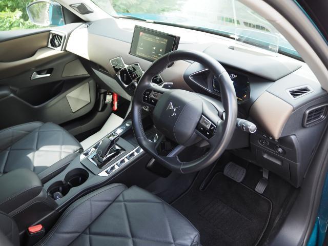 DS3クロスバック グランシック ワンオーナー 認定中古車保証 レザーシート ETC アクティブセーフティブレーキ アクティブクルーズコントロール アップルカープレイ アンドロイドオート Bluetooth バックカメラ レザーシート(15枚目)