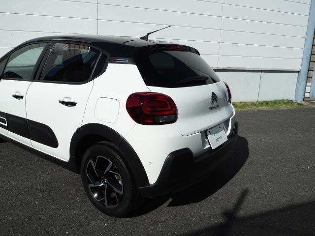 Ｃ３ セントジェームス　ワンオーナー車　特別仕様車　認定中古車　ナビ　ＥＴＣ　ドラレコ（9枚目）