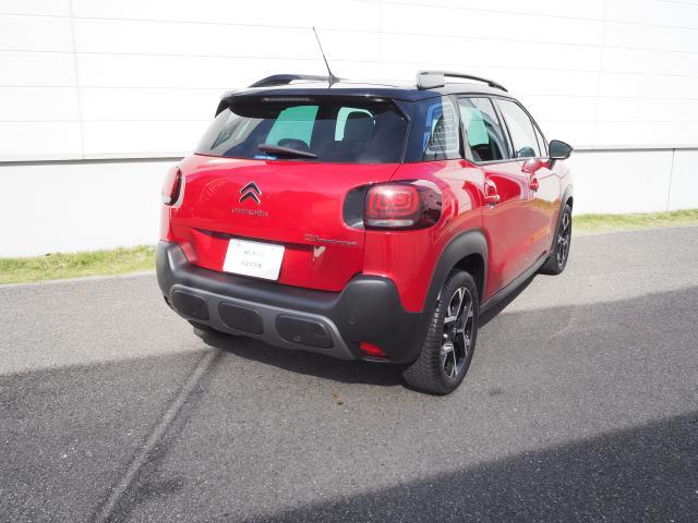 C3 エアクロス トリコロールエディション 特別仕様車 ガラスサンルーフ グリップコントロール インテリジェントハイビーム ディレクショナルヘッドライト アップルカープレイ アンドロイドオート Bluetooth バックカメラ 新車保証継承(6枚目)