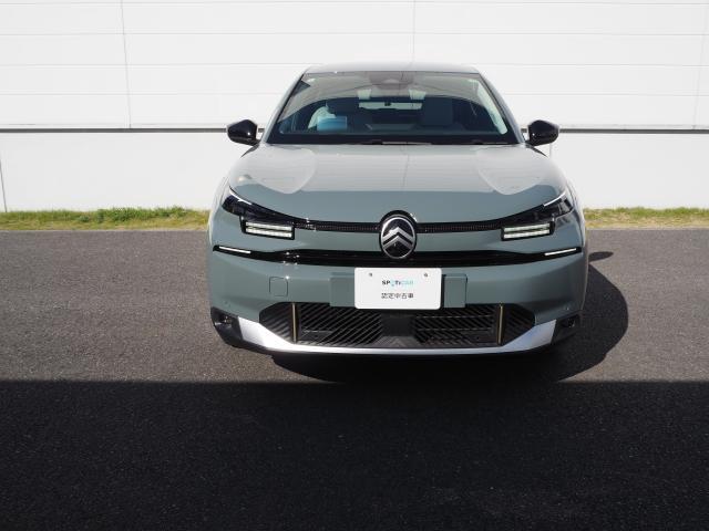 Ｃ４ マックス　ハイブリッド　新車保証継承　純正ナビ　ＥＴＣ　３６０°カメラ　レーンキープアシスト　フロントシートヒーター　ヘッドアップディスプレイ　アップルカープレイ　アンドロイドオート　運転席パワーシート（2枚目）