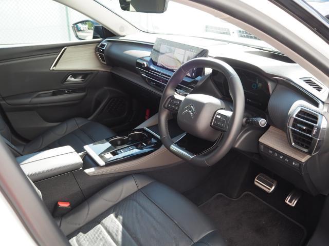 Ｃ５ Ｘ マックス　プラグインハイブリッド　ワンオーナー車　サンルーフ　３６０°カメラ　純正ナビ　ＥＴＣ（15枚目）