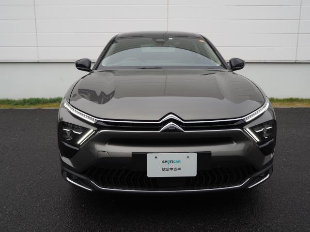 Ｃ５ Ｘ シャインパック　ワンオーナー車　サンルーフ　純正ナビ　ＥＴＣ　ドライブレコーダー　３６０°カメラ　フロントシートヒーター　レーンキープアシスト　ヘッドアップディスプレイ　インテリジェントハイビーム　ベンチレーション（2枚目）