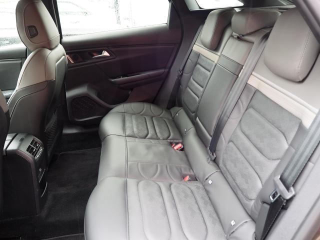 Ｃ５ Ｘ シャインパック　ワンオーナー車　サンルーフ　純正ナビ　ＥＴＣ　ドライブレコーダー　３６０°カメラ　フロントシートヒーター　レーンキープアシスト　ヘッドアップディスプレイ　インテリジェントハイビーム　ベンチレーション（18枚目）