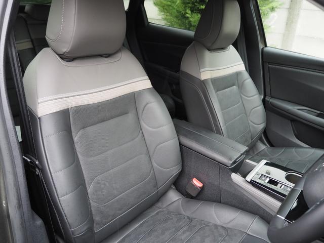 Ｃ５ Ｘ シャインパック　ワンオーナー車　サンルーフ　純正ナビ　ＥＴＣ　ドライブレコーダー　３６０°カメラ　フロントシートヒーター　レーンキープアシスト　ヘッドアップディスプレイ　インテリジェントハイビーム　ベンチレーション（20枚目）